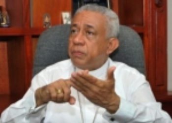 RawFeed: Bishop Talks Truce Between Rival Colombian Gangs