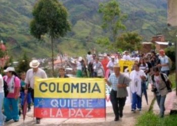 Santos, Uribe Clash Over Colombia Conflict