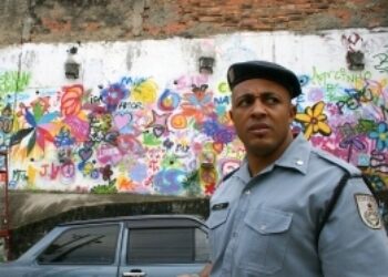 Rio Officials Defend Police Occupation of Favelas