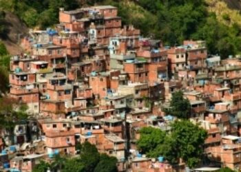 Crime in Police-Occupied Rio Favelas Cut in Half