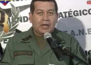 Venezuela to Send 15,000 Soldiers to Fight Armed Groups on Borders