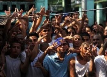 El Salvador Gangs Expand Truce to School Zones