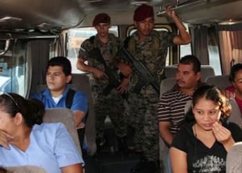 Honduras Deploys Soldiers on Public Buses