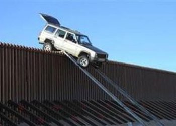 Smugglers Unsuccessfully Try to 'Jump' Border Fence with Jeep and Ramp