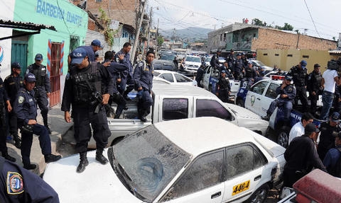 Honduran police on strike last week