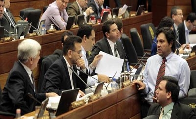 The Paraguayan Senate debates the new reforms