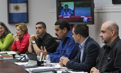 President Nicolas Maduro (center) presents border security plan