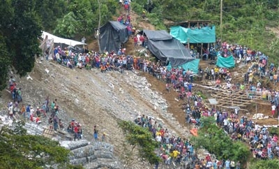The search for survivors at a collapsed, illegal mine in Buritica