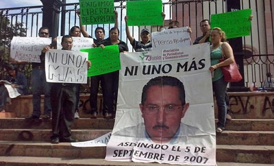 A protest again attacks on the media in Sinaloa