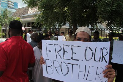Muslims in Trinidad & Tobago protest the arrests