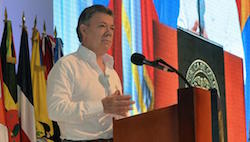 President Santos addresses the conference in Cartagena