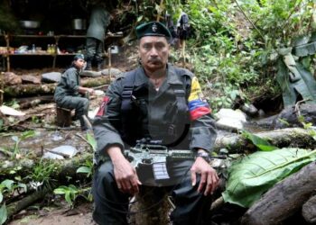 FARC Front Commander Talks Peace Talks, Drugs