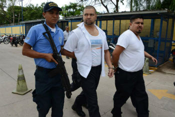 Alleged members of the smuggling ring arrested in Honduras