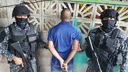 Panamanian security forces' anti-gang operation