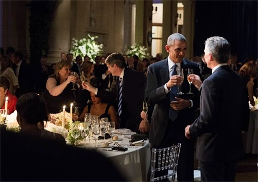 Presidents Obama and Macri toast in Buenos Aires.