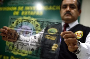 Peruâs police seized the greatest amount of counterfeit dollars in the countryâs history.