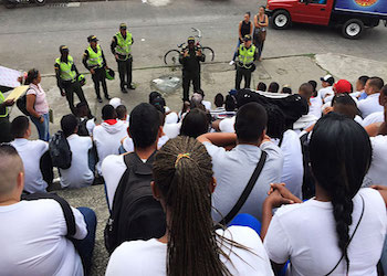 Cali police officer talks to youths about gang program