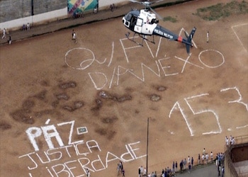 A faction of Brazil's PCC protests against the transfer of their leaders in 2001