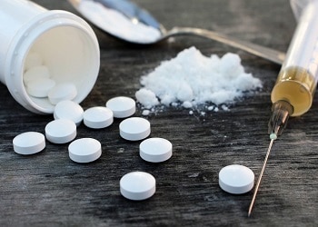 Prescription drug poisoning is the leading cause of US drug overdoses
