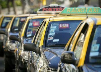 Argentina Taxi Mafias Spreading in Buenos Aires