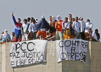 Se estima que el PCC tiene unos 30.000 miembros en todo Brasil