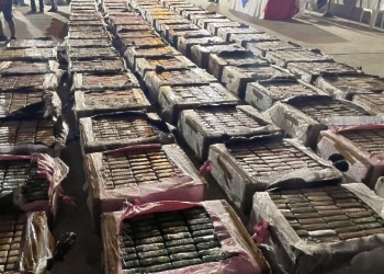 Authorities in Ecuador display a seizure of 9.6 tons of cocaine