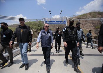 Éxodo de pandillas de El Salvador genera pánico, aunque pocos arrestos