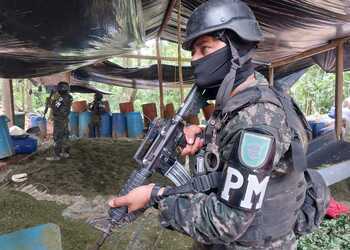 Fuerzas Armadas de Honduras descubren laboratorio para el procesamiento de coca