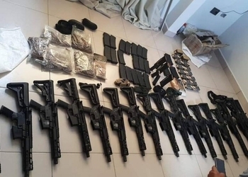 Weapons seized during the raid on Sebastian Marset's home in Santa Cruz, Bolivia.